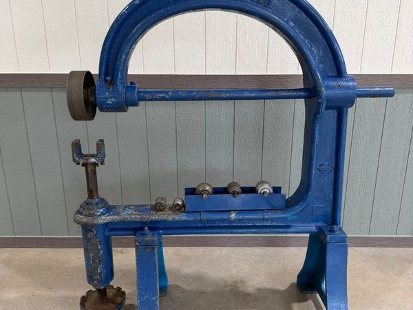 FJ Edwards M Type English Wheel for sale at Quinn Bros Industries